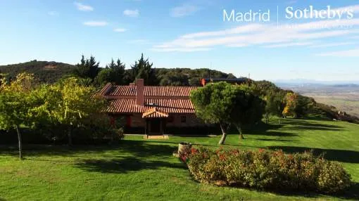 Extraordinary finca for hunting in Badajoz Extraordinary finca for hunting in Badajoz